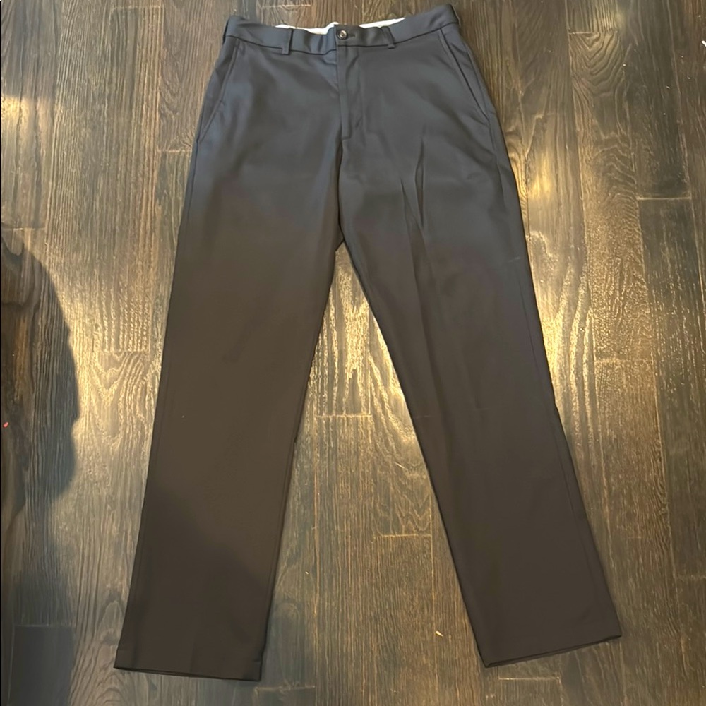 Walter Hagen Golf Pants - Black: 30W 32L